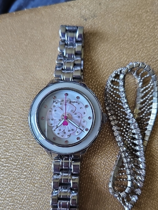 EUC Betsey Johnson Silver Tone Watch Pink Rhinestone Accents & Matching Bracelet main image 3